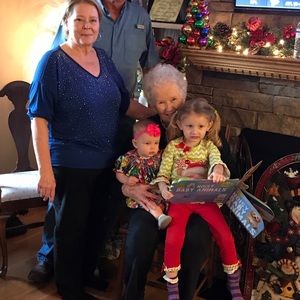 Meet your Posher, Sharon